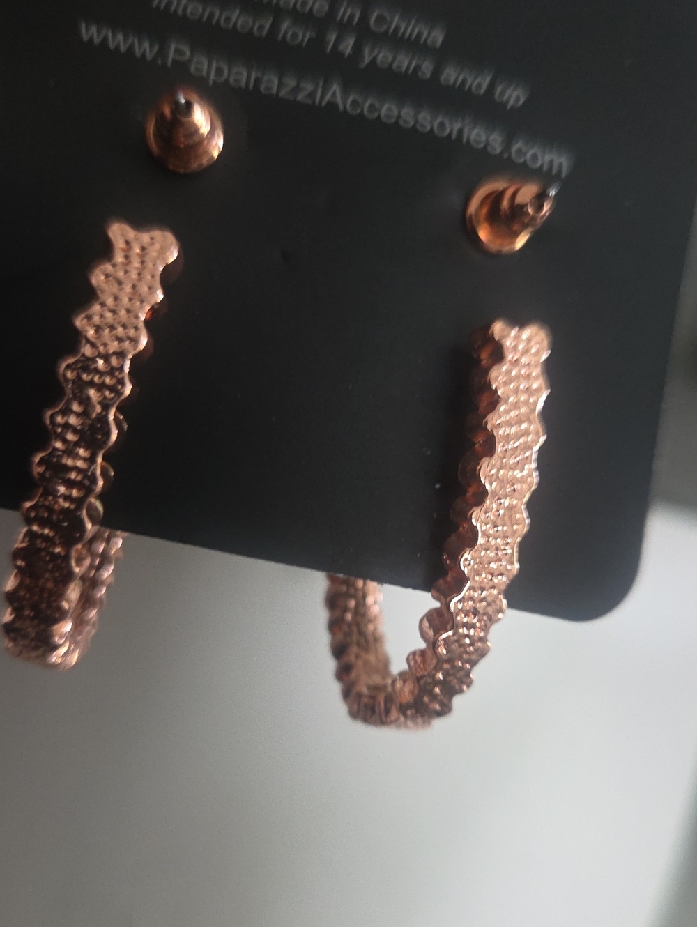 Paparazzi Shiny Copper Rhinestime Hoop Earrings NWT - Picture 3 of 3